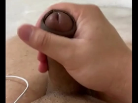Gay Cambodian’s self-pleasure experience